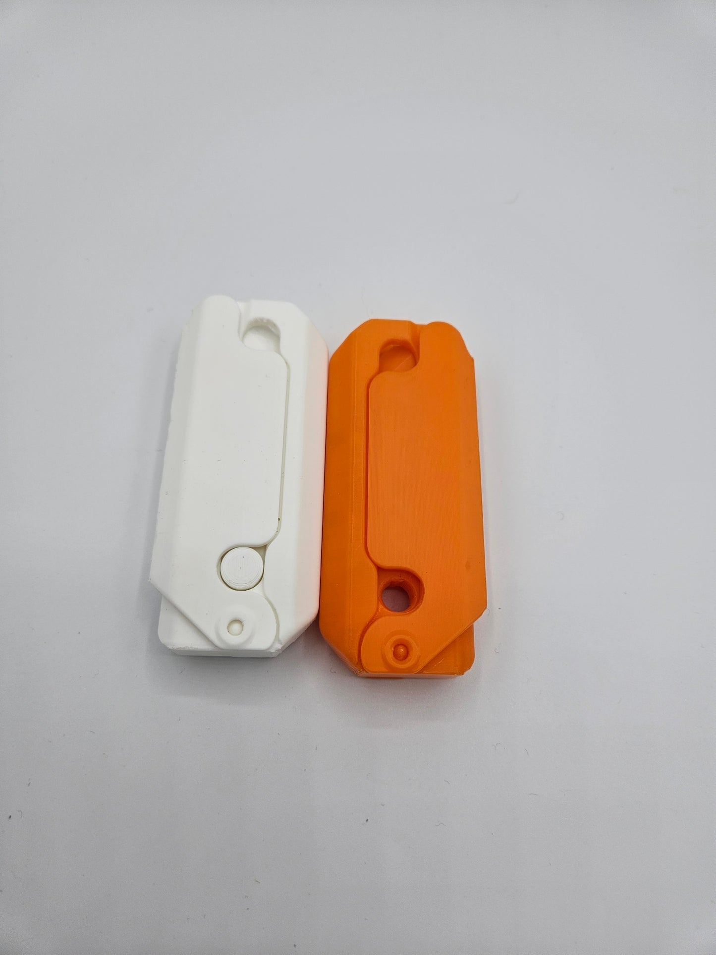 Fidget knives