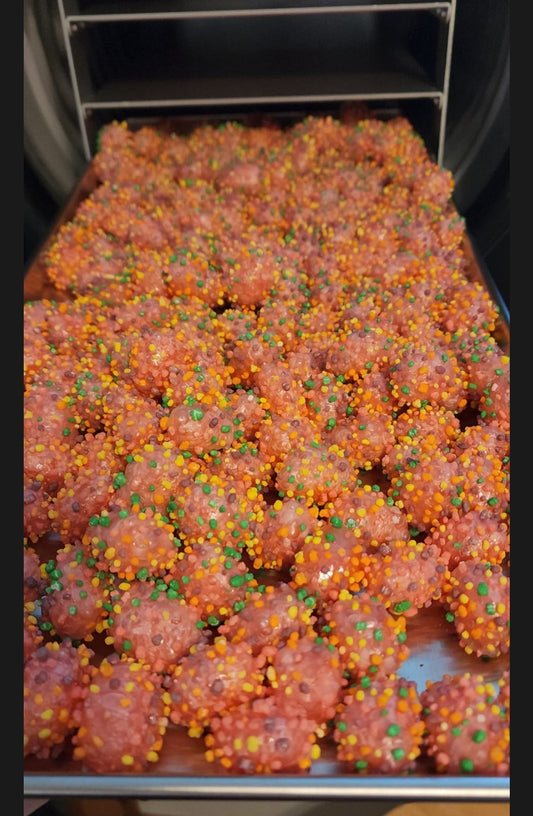 Gummy clusters